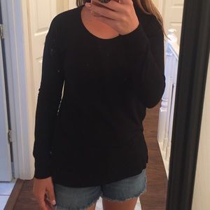 Size medium long sleeve shirt